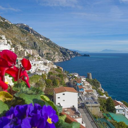 Casa I Girasoli Praiano Bagian luar foto