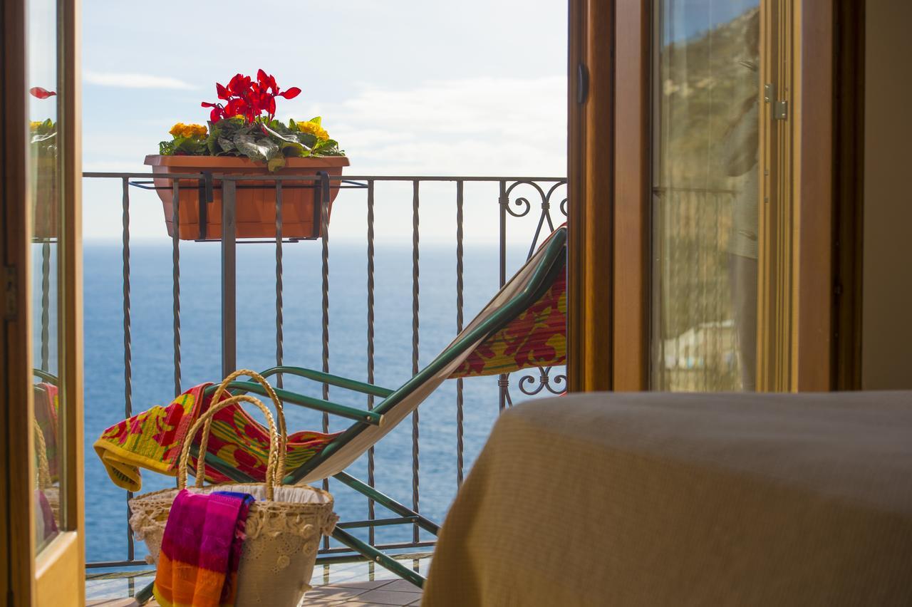 Casa I Girasoli Praiano Bagian luar foto